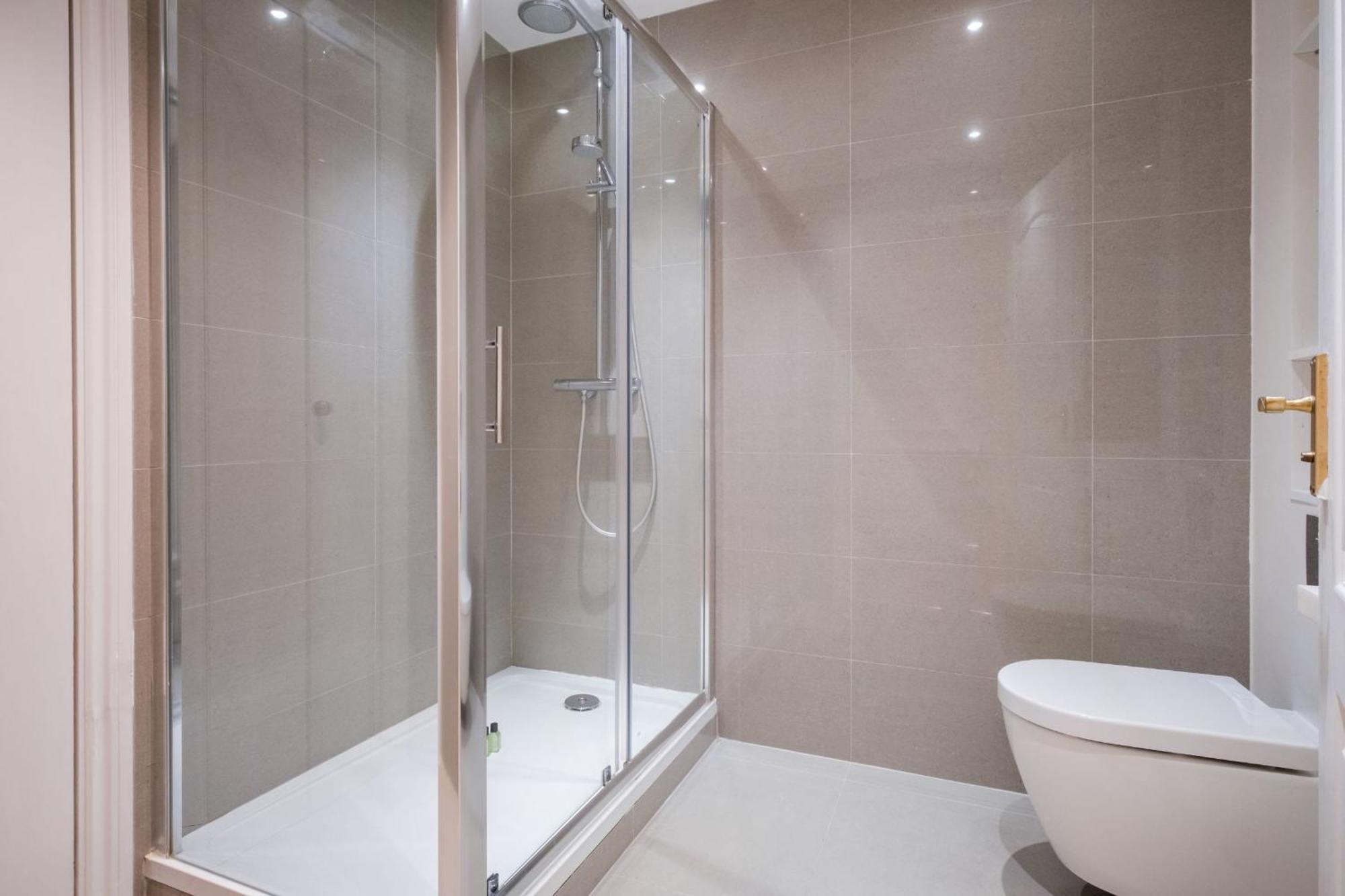 London Fitzrovia - Cityapartmentstay Extérieur photo